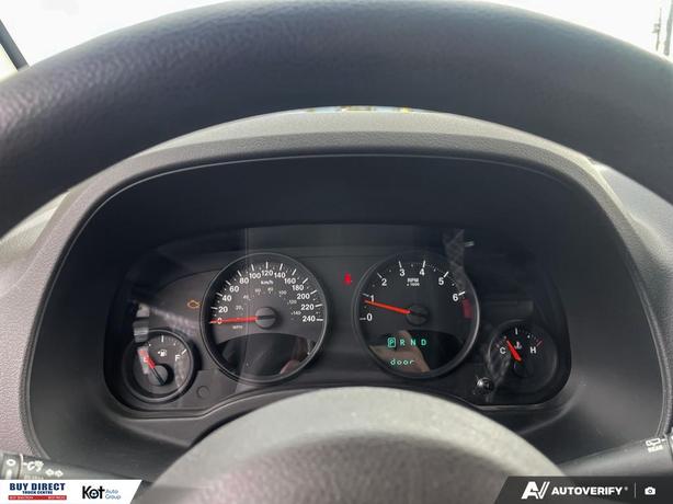 2013 Jeep Compass North image 8