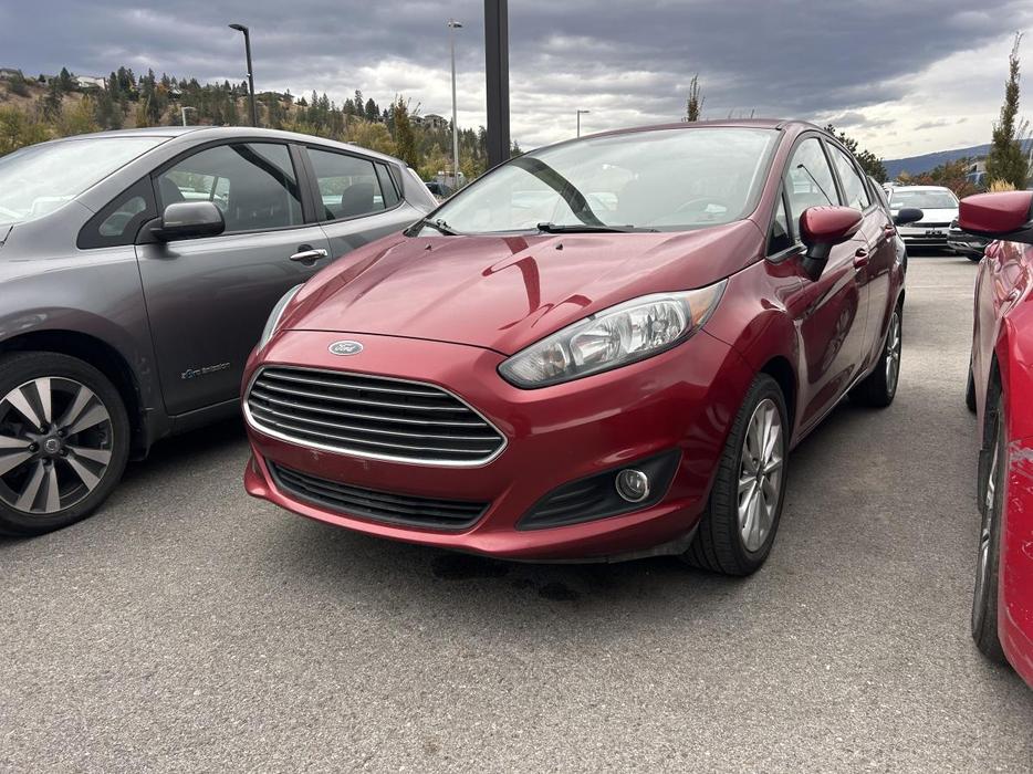 2014 Ford Fiesta SE display photo