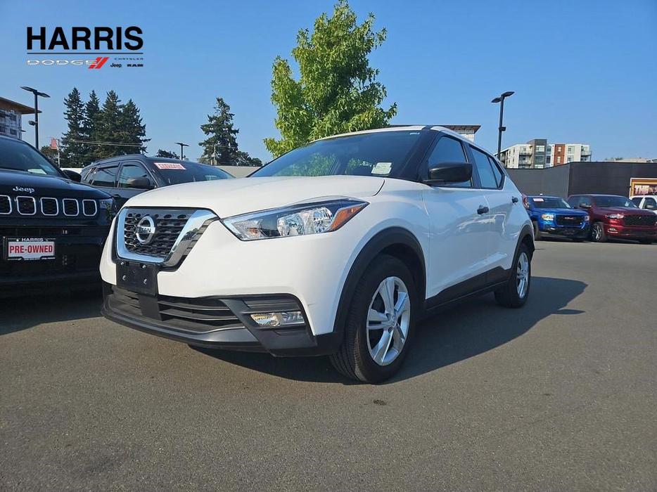 2020 Nissan Kicks S FWD Sport Utility | Back-Up Camera | One Owner! display photo