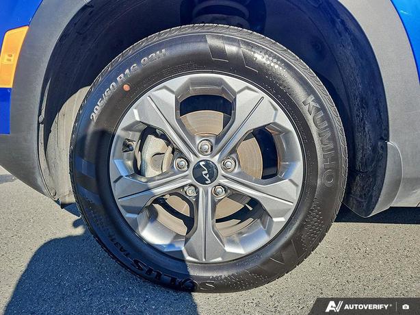 2023 Kia Seltos LX | One Owner | No Accidents! image 6