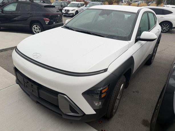 2024 Hyundai Kona Essential image 2