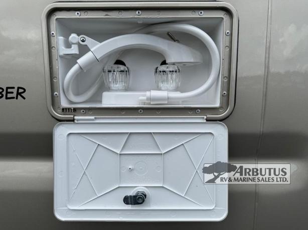 Used 2023 Roadtrek Play Slumber image 8