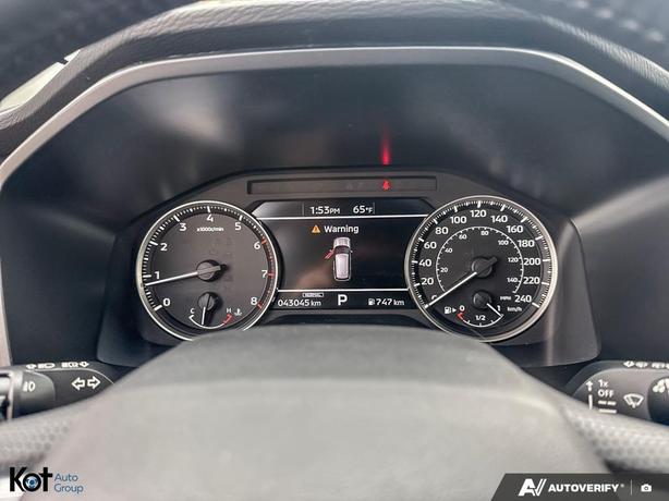 2024 Mitsubishi Outlander SE image 7