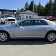 2013 Chrysler 300C AWD thumbnail image 2