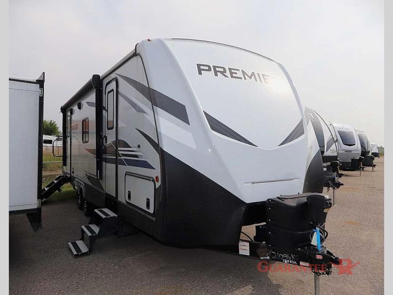 Used 2021 Keystone RV Premier Ultra Lite 26UDPR display photo