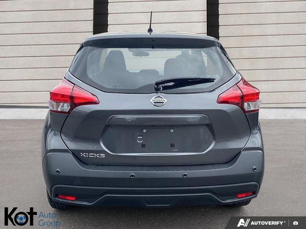 2020 Nissan Kicks S BLUETOOTH! BACKUP CAMERA! PUSH-BUTTON START! image 5