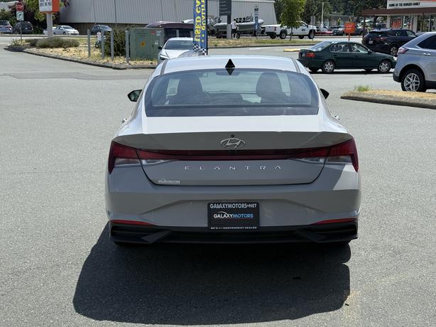 2021 Hyundai Elantra Preferred FWD - Heated Seats & Overhead Console image 7