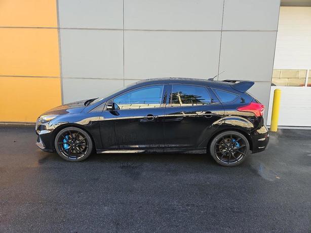 2017 Ford Focus RS | One Owner! image 3