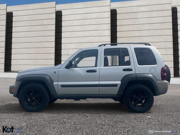 2006 JEEP LIBERTY image 3