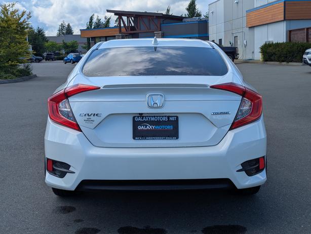 2018 Honda Civic Touring - Low KMs, Sunroof, Leather, Heated Seats image 7