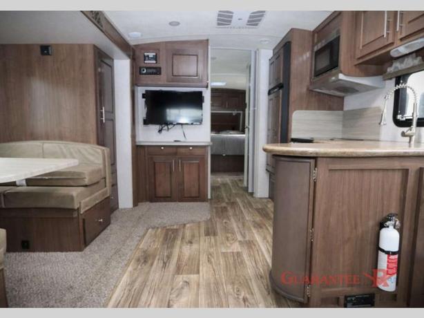 Used 2023 Northwood Arctic Fox North Fork 25Y image 7