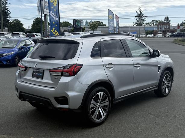 2024 Mitsubishi RVR GT 4WD -  Blind Spot Warning & Front fog lights image 6