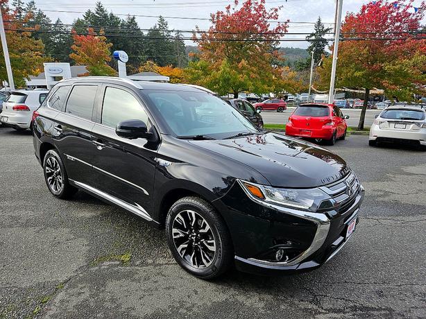 2018 Mitsubishi  Outlander PHEV SEL image 1