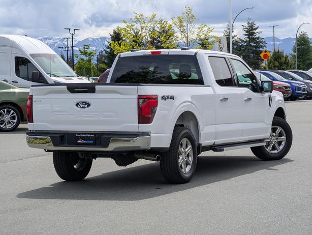 2024 Ford F-150 XLT - 3.5L V6, 4x4, SuperCrew Cab, Mid Box image 6