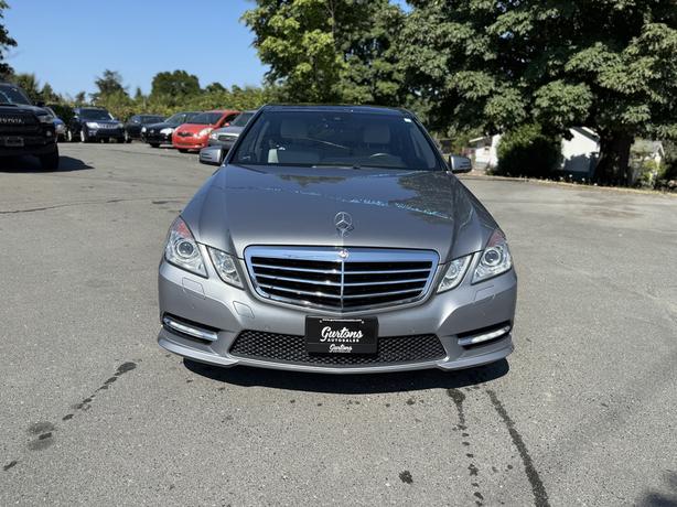 2012 Mercedes-Benz E-Class image 2
