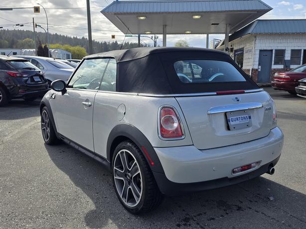 2014 Mini Convertible image 5