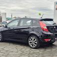 2017 Hyundai Accent 5dr HB Auto SE thumbnail image 4