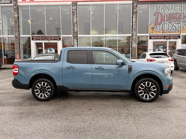 2022 Ford Maverick Lariat AWD SuperCrew image 4