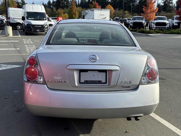 2006 Nissan Altima 2.5 S | No Reported Accidents! image 5