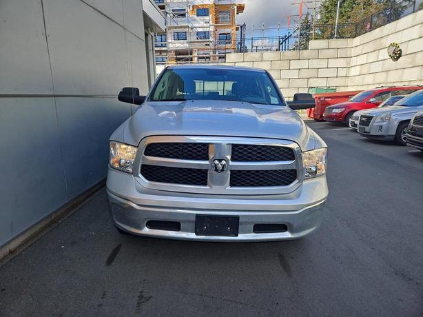 2014 RAM 1500 4WD Crew Cab 140.5 SLT | Stability Control! image 2