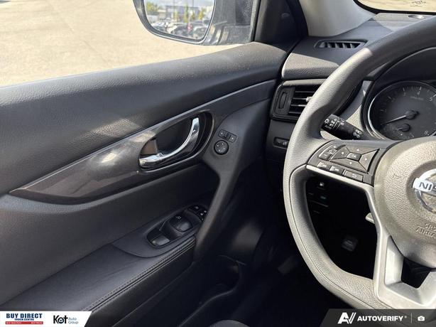 2018 Nissan Rogue S image 6