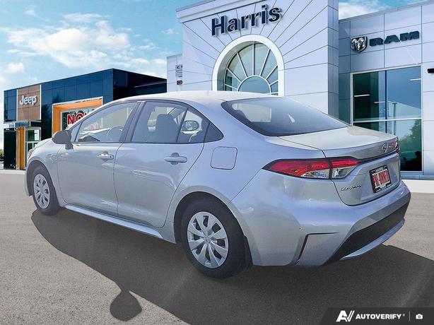 2022 Toyota Corolla L Manual | No Reported Accidents! image 4