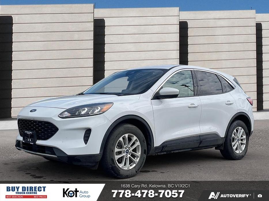 2021 Ford Escape SE display photo