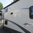Used 2015 Prime Time RV Crusader 322RES thumbnail image 4