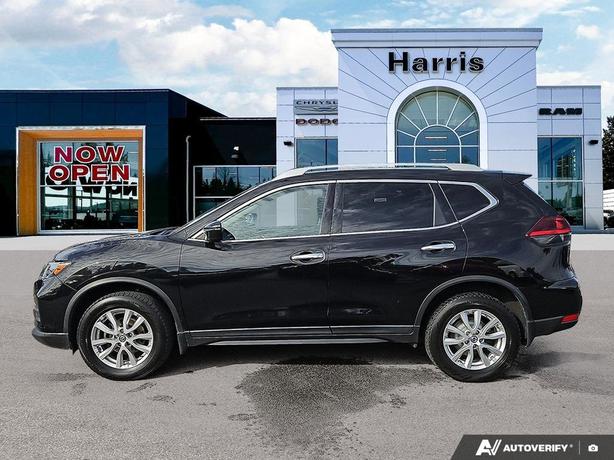 2020 Nissan Rogue S AWD | No Reported Accidents! image 3