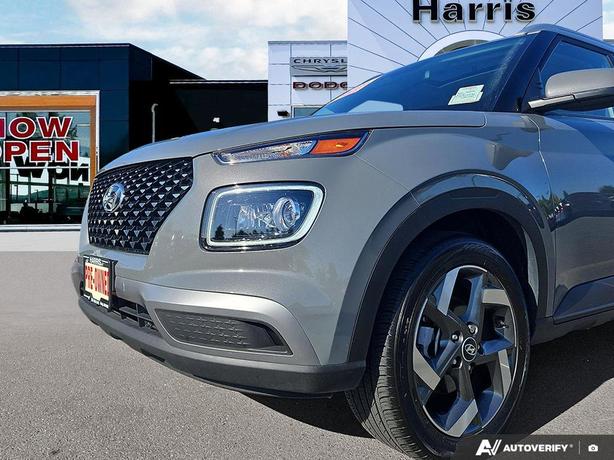 2023 Hyundai Venue Ultimate IVT | Blind Spot Monitor | Remote Engine Start! image 8