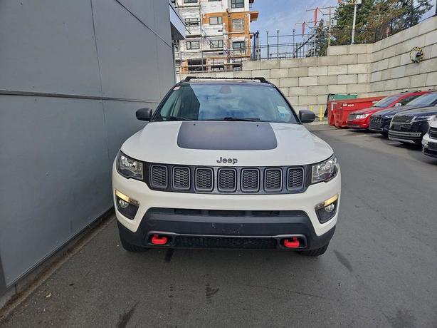 2018 Jeep Compass Trailhawk 4x4 | GPS Navigation | Remote Start! image 2