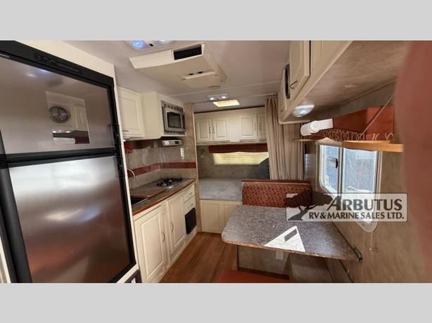 Used 2009 Cruiser Fun Finder X X-189 FBR image 6