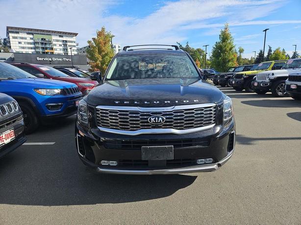 2020 Kia Telluride SX AWD | Premium Leather | No Reported Accidents! image 2