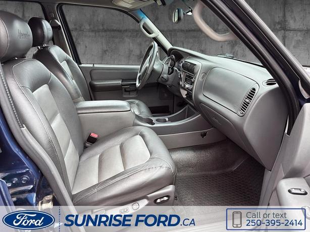 2005 Ford Explorer Adrenalin image 8