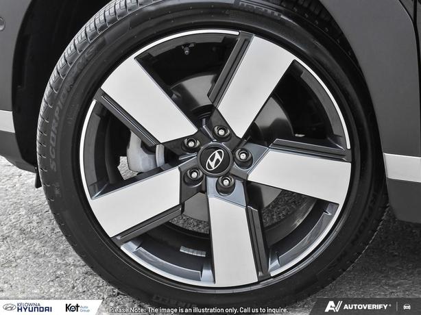 2025 Hyundai Santa Fe Luxury demo image 8