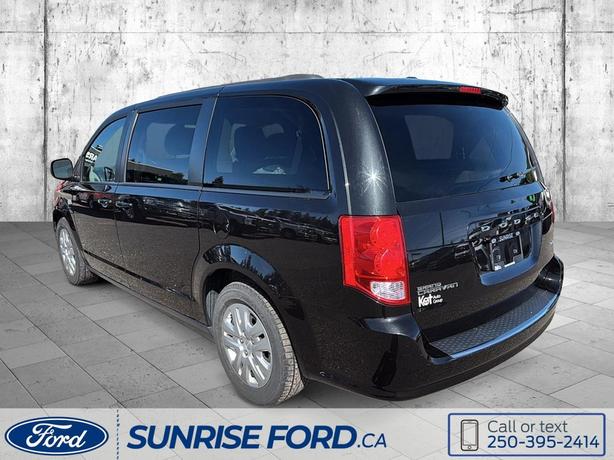 2020 Dodge Grand Caravan SXT image 7