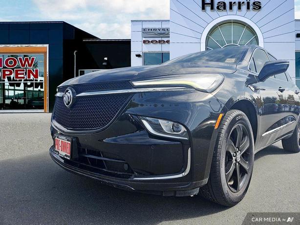 2023 Buick Enclave Essence AWD | Heated Seats! image 8