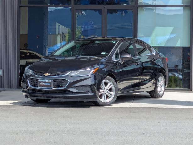 2018 Chevrolet Cruze LT - Remote Start, XM Radio, Heated Seats image 1