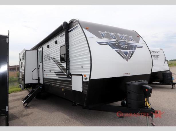 Used 2023 Palomino Puma 32BH2B image 1