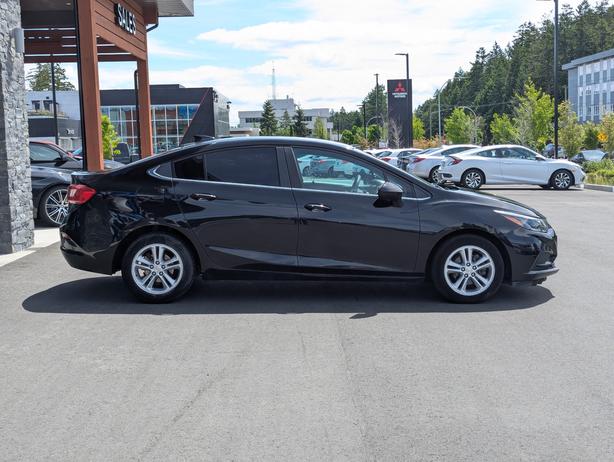 2018 Chevrolet Cruze LT - Remote Start, XM Radio, Heated Seats image 5