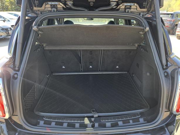 2018 MINI COOPER S AWD image 8