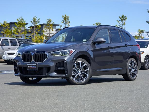 2021 BMW X1 xDrive28i - No Accidents, Sunroof, NAV, AWD image 1