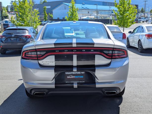2017 Dodge Charger SXT - No Accidents, AWD, Heated Seats, Flex Fuel image 7