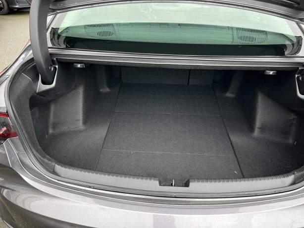 2022 Acura TLX Platinum Elite image 8