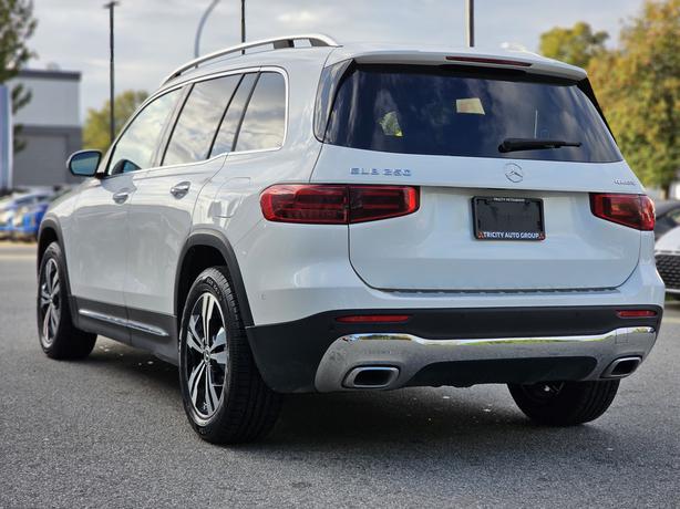 2024 Mercedes-Benz GLB 250 - Navigation, Sunroof, Memory Seats image 7