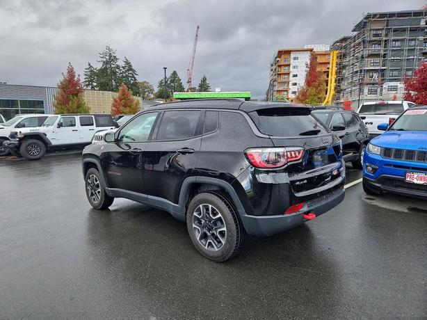 2021 Jeep Compass Trailhawk 4x4 | GPS Navigation! image 4