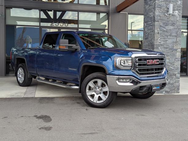 2018 GMC Sierra 1500 SLE - 5.3L V8, Crew Cab, Mid Box, 4x4 image 4