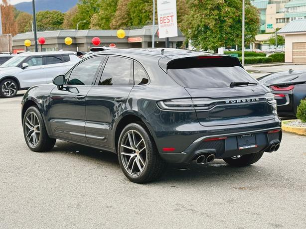 2022 Porsche Macan - AWD, Premium Plus Package, No Accidents image 8
