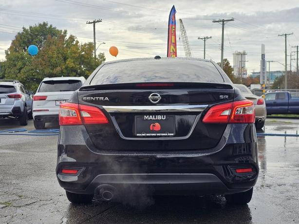 2016 Nissan Sentra 4dr Sdn CVT SR image 3