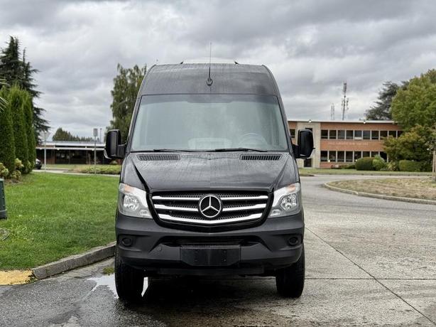 2017 Mercedes-Benz Sprinter 2500 4X4 Diesel 14-Passenger Van image 3